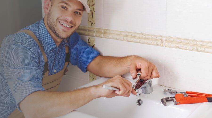 Faucet cartridge replacement in Alcalde, NM